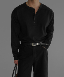 BOWLOW PRODUCT（バウロープロダクト）の「Panel Henley Neck Long Sleeve T-Shirt [Black]（Tシャツ/カットソー）」