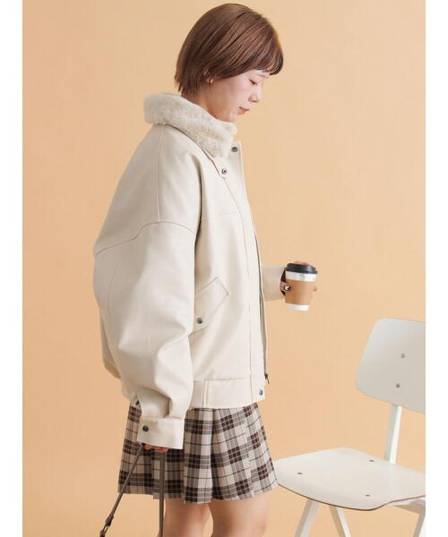 ehka sopo(エヘカソポ)の「襟ファーフェイクレザージャケット(ブルゾン・レディース・ブラウン/ブラック/キナリ・F)」の18枚目の写真