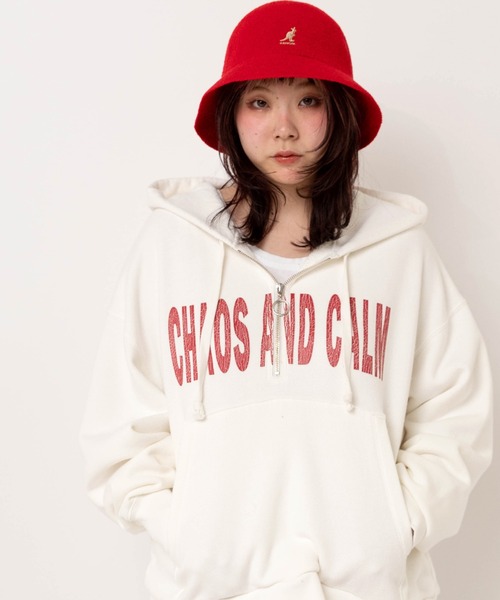 RNA（アールエヌエー）の「M2590 トンプキンハーフZIPフーディー