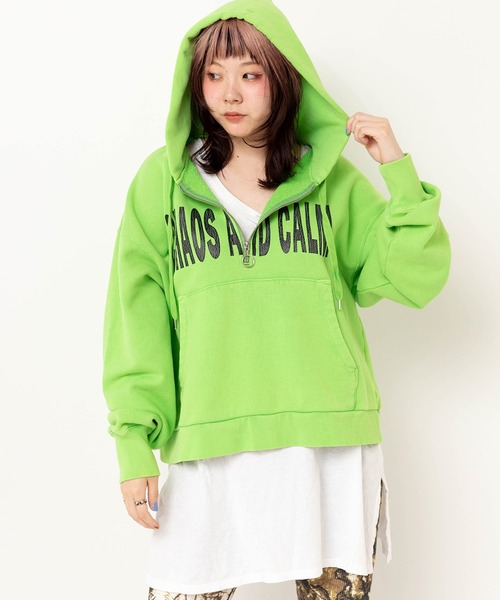 RNA(アールエヌエー)の「M2590 トンプキンハーフZIPフーディー(パーカー・レディース・ライム/ホワイト/ネイビー・MEDIUM)」の19枚目の写真