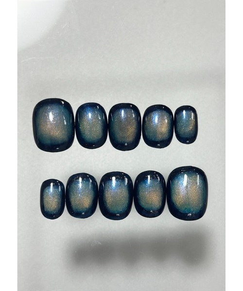 tone(トーン)の「【butter up】青の中心ネイルチップ(MA)(ネイルシール/ネイルチップ・レディース・ブルー・M/S/L)」の1枚目の写真