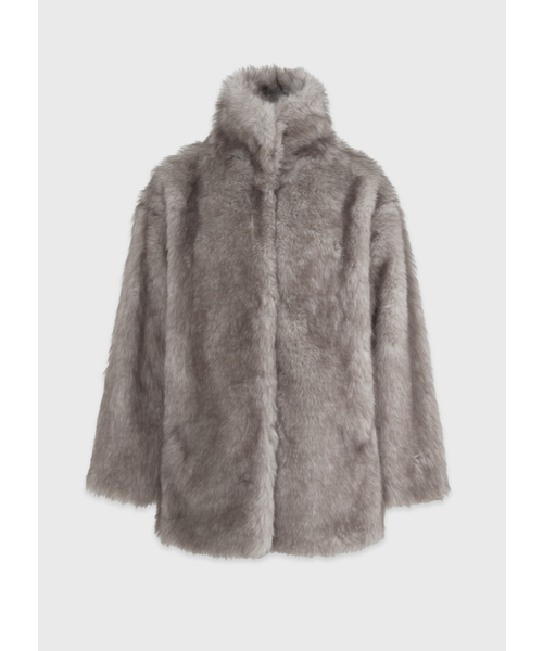 MICANE（ミケーネ）の「バーニス ハイネックハーフファージャケット（ムートンコート・レディース・ベージュ・LARGE/X-LARGE/SMALL/MEDIUM）」の9枚目の写真