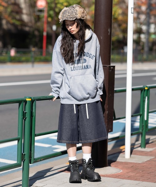 WEGO（ウィゴー）の「WEGO/カレッジロゴボアパーカー（パーカー・メンズ・杢グレー/ダークグリーン/ネイビー/ワイン・LARGE/MEDIUM）」の21枚目の写真