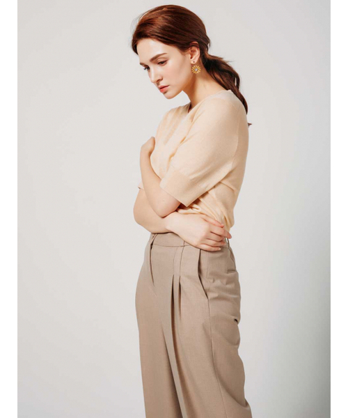 AYIHOLIC CASHMERE(アイホリックカシミア)の「ワイドリップラウンド(ニット/セーター・レディース・ベージュ・SMALL)」の1枚目の写真
