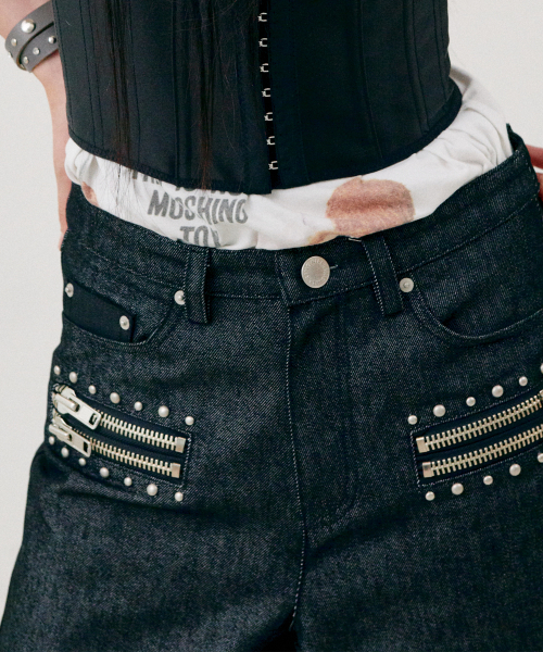 NILLRING(ニルリン)の「P13.00 Zip stud point pants _ Black combination(デニムパンツ・レディース・その他・SMALL/MEDIUM)」の5枚目の写真