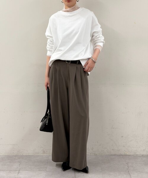 LOUNGEDRESS（ラウンジドレス）の「2WAYロゴプルオーバー（スウェット・レディース・ネイビー/ベージュ/オフホワイト・FREE）」の8枚目の写真