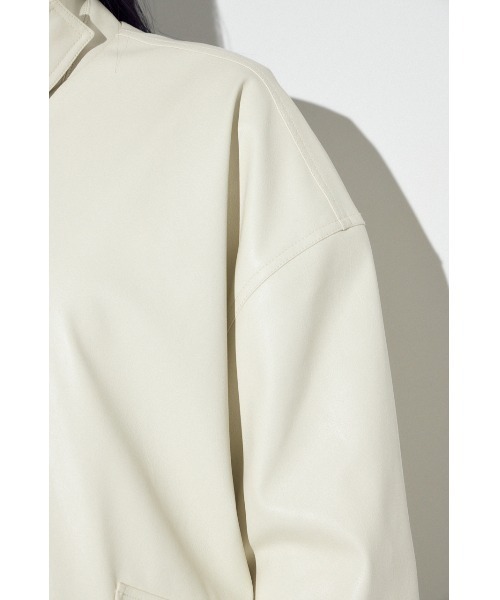AZUL by moussy(アズールバイマウジー)の「【身長/骨格別着用画像あり】フェイクレザーミドルブルゾン 冬服 秋服 ライダース フェイクレザージャケット(ブルゾン・レディース・アイボリー/ブラック/ブラウン・FREE)」の10枚目の写真