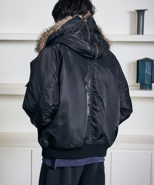 LAKOLE(ラコレ)の「N2Bブルゾン / 634756(ブルゾン・メンズ・ブラック/カーキ・LARGE/MEDIUM)」の22枚目の写真