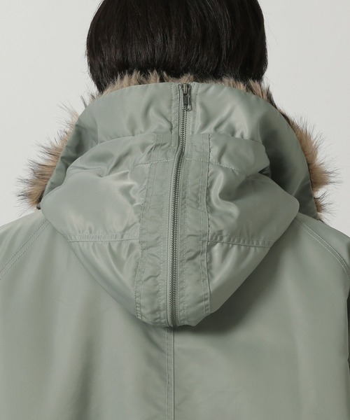 LAKOLE(ラコレ)の「N2Bブルゾン / 634756(ブルゾン・メンズ・ブラック/カーキ・LARGE/MEDIUM)」の12枚目の写真