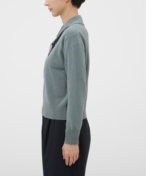MARGARET HOWELL(マーガレットハウエル)の「FINE WOOL KNITWEAR(ニット/セーター・レディース・ブルー系その他2/ブラック・2)」の16枚目の写真