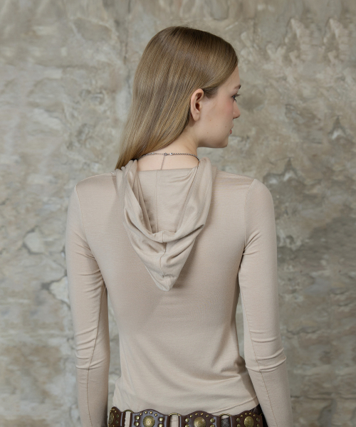 LARTIGENT(ラーティゼン)の「L13 SHIRRING HOOD T-SHIRT(BEIGE)(パーカー・レディース・その他・FREE)」の4枚目の写真