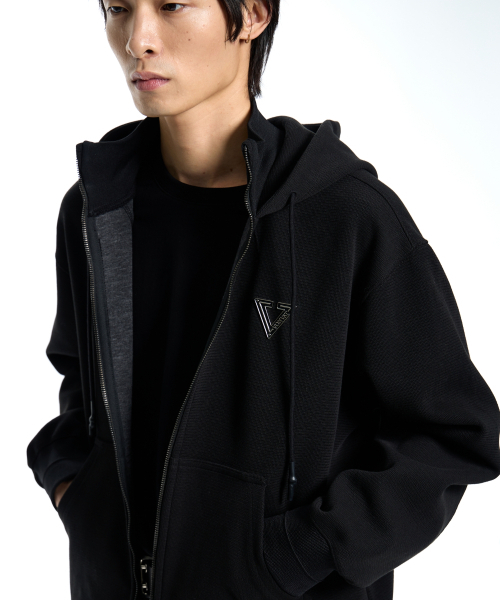 VONVAT（ヴォンバト）の「Highneck Zip-up Hoodie（パーカー・メンズ・その他・2/3）」の3枚目の写真