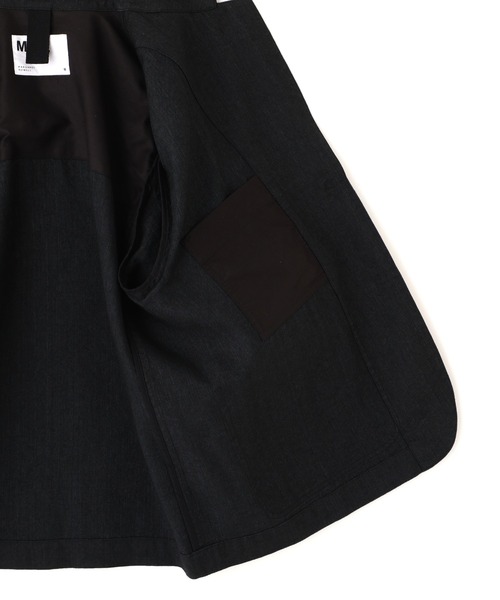 MHL.(エムエイチエル)の「FADED WOOL LINEN TWILL(テーラードジャケット・レディース・ブラック・2/1)」の3枚目の写真