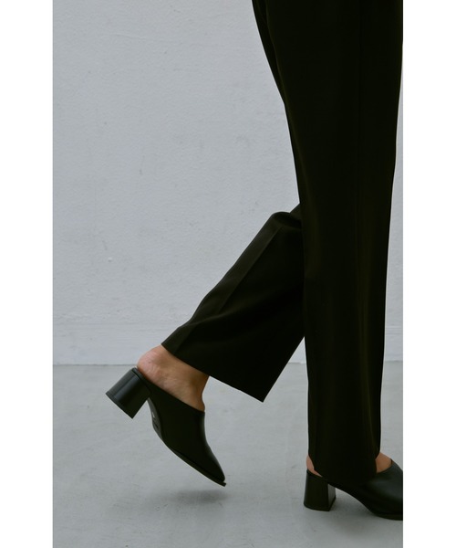 un/neu（アンノイ）の「スクエアトゥ モードミュール（パンプス・レディース・ブラック・SMALL/MEDIUM/LARGE）」の8枚目の写真