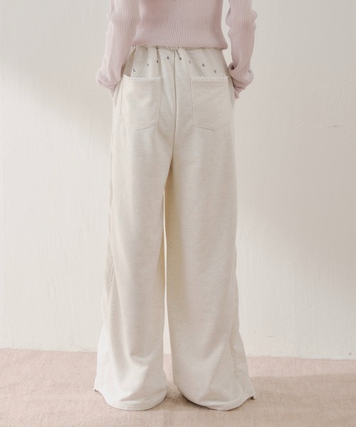 Chico（チコ）の「サイドレーススウェットパンツ（その他パンツ・レディース・アイボリー/ピンク/グレー/オートミール・FREE）」の4枚目の写真