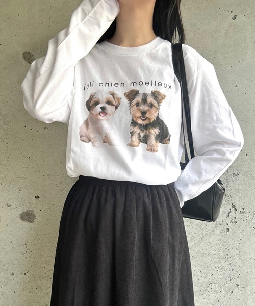 etta(エタ)の「DOGプリントロンT/長袖Tシャツ(Tシャツ/カットソー・レディース・ホワイト・MEDIUM/SMALL/LARGE)」の1枚目の写真