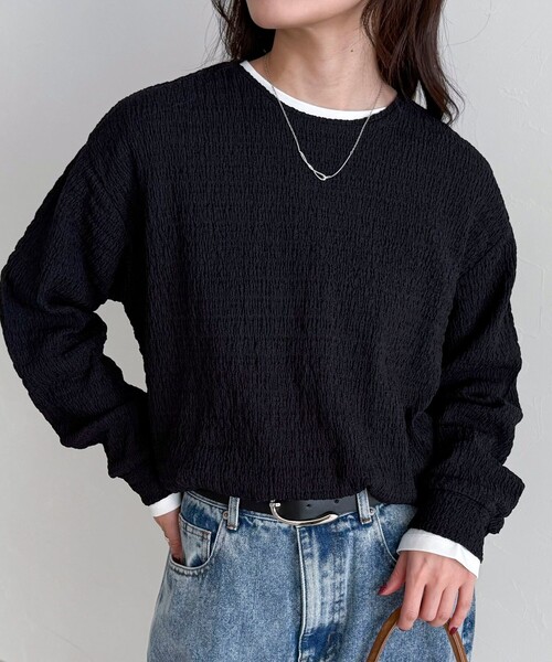 fredy emue(フレディエミュ)の「ラウンドヘムカットブラウス(Tシャツ/カットソー・レディース・オフホワイト/ブラック/ベビーピンク・38)」の2枚目の写真