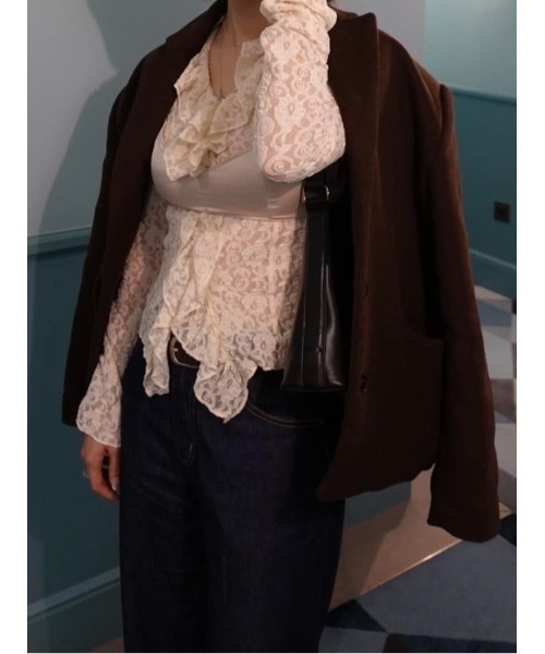 MOUSSY(マウジー)の「【26年SS新作】LACE RUFFLE トップス(シャツ/ブラウス・レディース・オフホワイト/ライトイエロー/ブルー/ブラック・FREE)」の15枚目の写真