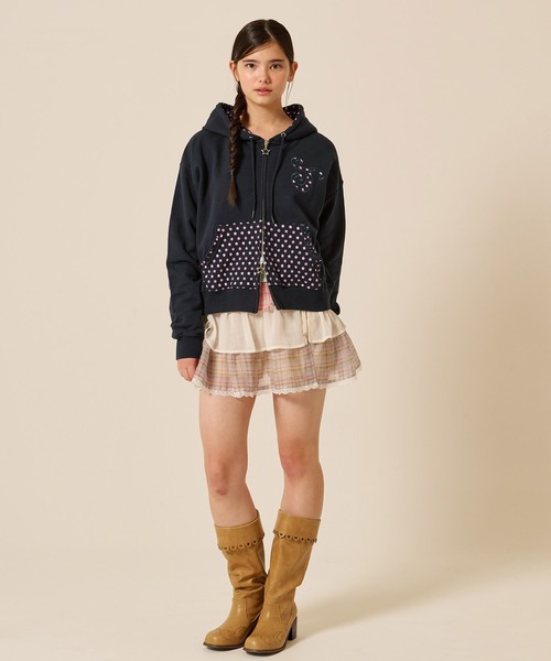 TINA：JOJUN（ティーナジョジュン）の「フロントジップ スタープリント パーカー TINA：JOJUN（パーカー・レディース・アイボリー/ネイビー・M）」の17枚目の写真