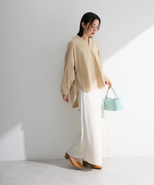 Green Parks(グリーンパークス)の「光沢サテンナロースカート(スカート・レディース・ブラック/アイボリー/チャコールグレー・FREE)」の7枚目の写真