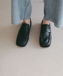 ETRE TOKYO（エトレトウキョウ）の「ソフトレザースクエアローファー（ローファー）」