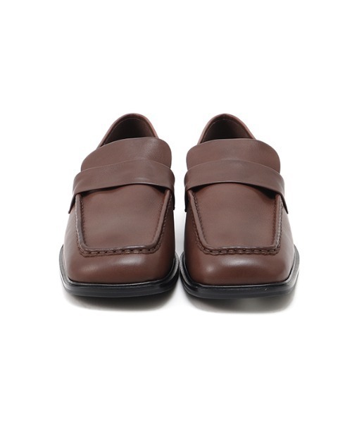 ETRE TOKYO（エトレトウキョウ）の「ソフトレザースクエアローファー（ローファー・レディース・ブラック/ブラウン/ベージュ・38/37/36）」の14枚目の写真