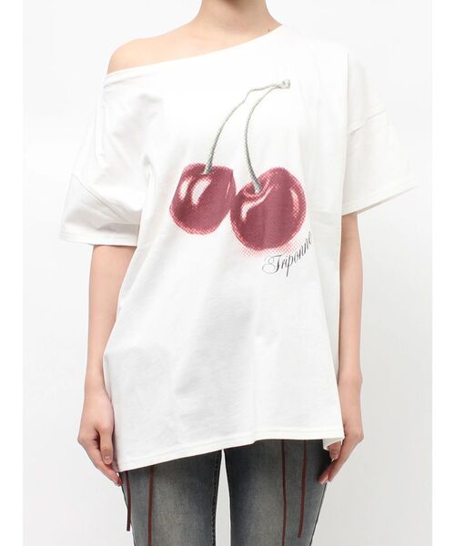 jouetie(ジュエティ)の「チェリーワンショルルーズTシャツ(Tシャツ/カットソー・レディース・ブラック/レッド/オフホワイト・MEDIUM)」の9枚目の写真