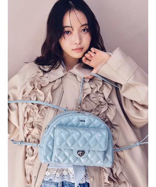 FURFUR(ファーファー)の「【USAGI ONLINE/ZOZOTOWN限定】2WAYキルティングミニバッグ(ショルダーバッグ・レディース・ブルー/ブラック/ホワイト/レッド/ピンク・F)」の14枚目の写真