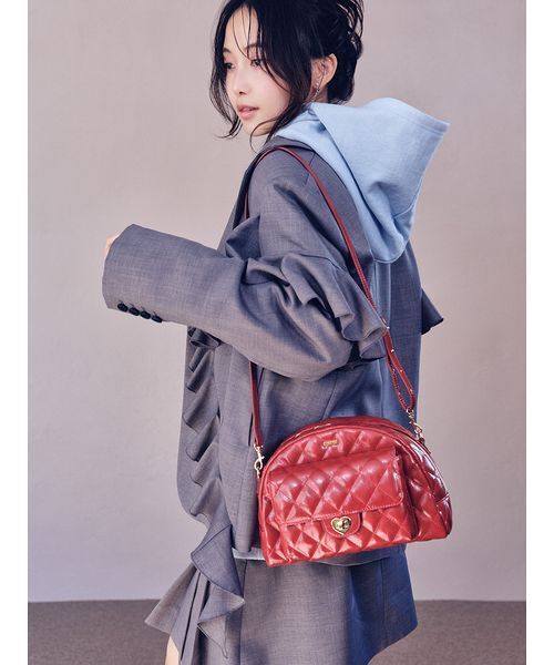 FURFUR(ファーファー)の「【USAGI ONLINE/ZOZOTOWN限定】2WAYキルティングミニバッグ(ショルダーバッグ・レディース・ブルー/ブラック/ホワイト/レッド/ピンク・F)」の15枚目の写真