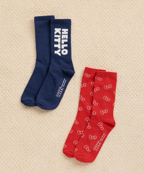 Me%（ミィパーセント）の「【HELLO KITTY】2Pソックス　635208（ソックス/靴下・レディース・レッド/ブラック・FREE）」の2枚目の写真