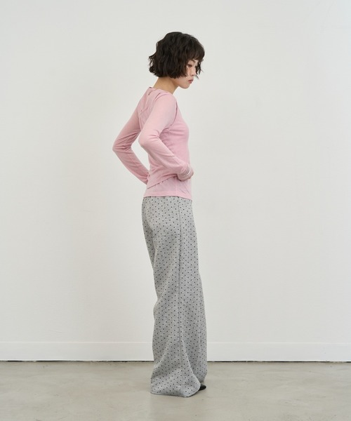 NUJOH(ヌゾ)の「Sheer Layered Tee Set / シアーレイヤードTセット(アンサンブル・レディース・ブラック/ブルー/チャコールグレー/ライトベージュ/ライトグレー/グリーン/ホワイト/ピンク・FREE)」の19枚目の写真