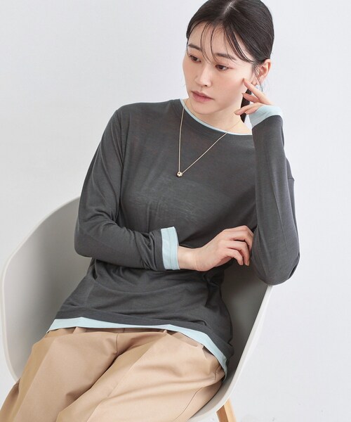 OPAQUE.CLIP(オペークドットクリップ)の「配色レイヤードロングスリーブTシャツ【洗える】(Tシャツ/カットソー・レディース・グレー系4/ブラウン系その他5/チャコール・00)」の2枚目の写真