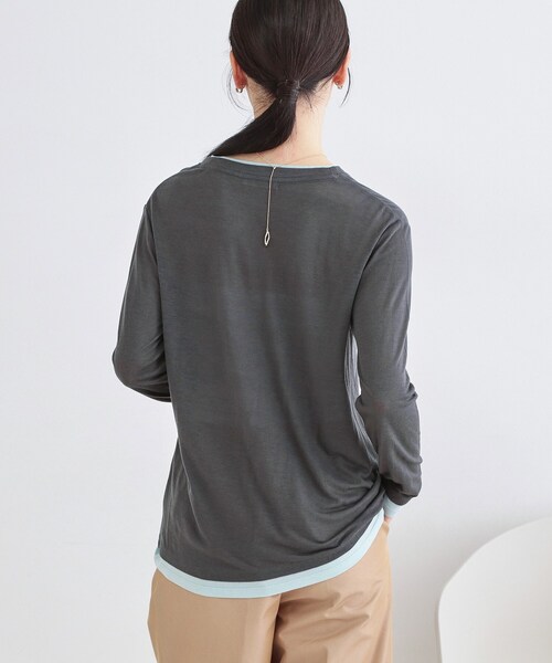 OPAQUE.CLIP(オペークドットクリップ)の「配色レイヤードロングスリーブTシャツ【洗える】(Tシャツ/カットソー・レディース・グレー系4/ブラウン系その他5/チャコール・00)」の15枚目の写真