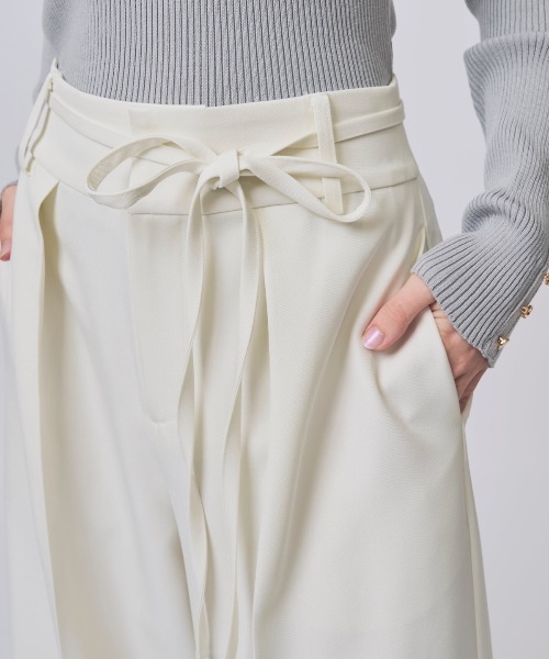 SWINGLE（スウィングル）の「リボンベルトタックフレアワイドパンツ（その他パンツ・レディース・ライトベージュ/グレー/ラベンダー・SMALL/MEDIUM）」の6枚目の写真