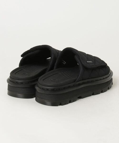 Dr. Martens(ドクターマーチン)の「Dr. Martens/ドクターマーチン ZEBZAG スライド サンダル 42015001(サンダル・メンズ・ブラック・UK9/UK8/UK7/UK6/UK5/UK4/UK3)」の12枚目の写真