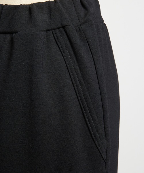 gomme(ゴム)の「ヘムフリルポンチパンツ(その他パンツ・レディース・ブラック・MEDIUM)」の12枚目の写真