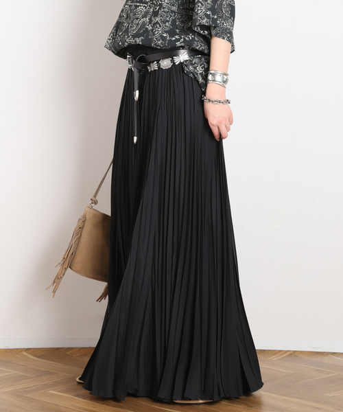 AP STUDIO(エーピーストゥディオ)の「プリーツスカート(スカート・レディース・スミクロ/ブラウン/タン・36/38)」の1枚目の写真