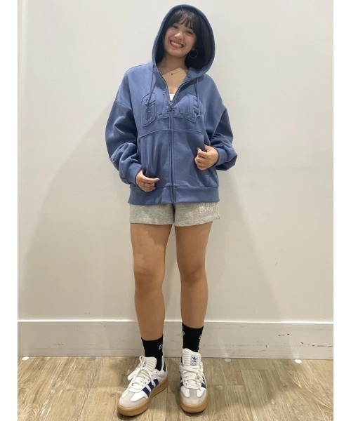 GAP(ギャップ)の「ヴィンテージソフト オーバーサイズ GAPロゴ ジップアップパーカー(パーカー・メンズ・ブラック/ブルー・XS/S/M/L/XL)」の8枚目の写真
