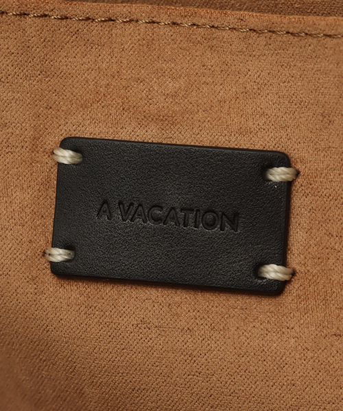 FRAMeWORK(フレームワーク)の「AVACATION/アヴァケーション TENT L LILAC LEO(トートバッグ・レディース・ブラック・FREE)」の13枚目の写真