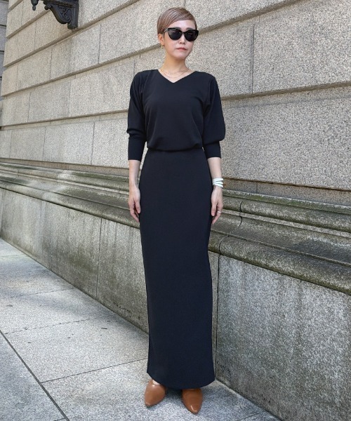 JENNE(ジェンヌ)の「カットソーIラインワンピース(ワンピース・レディース・ネイビー/ブラック・SMALL/MEDIUM/LARGE)」の1枚目の写真