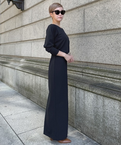 JENNE(ジェンヌ)の「カットソーIラインワンピース(ワンピース・レディース・ネイビー/ブラック・SMALL/MEDIUM/LARGE)」の19枚目の写真