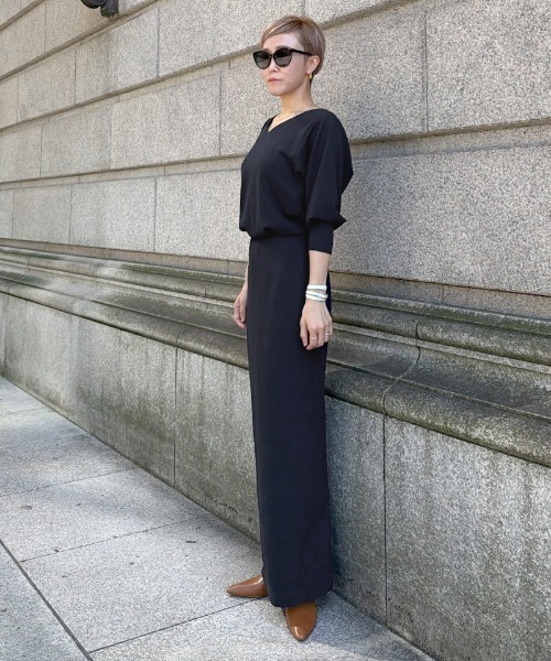 JENNE(ジェンヌ)の「カットソーIラインワンピース(ワンピース・レディース・ネイビー/ブラック・SMALL/MEDIUM/LARGE)」の22枚目の写真