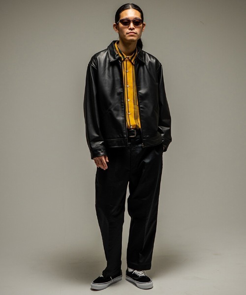 430(フォーサーティ)の「mj11490- LEATHER TRACKER JACKET レザージャケット(26-074)(ブルゾン・メンズ・ブラック・3/2/1/0)」の3枚目の写真