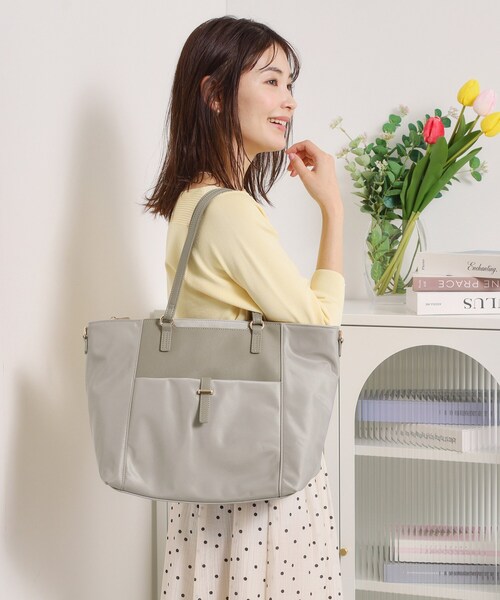 ITS'DEMO(イッツデモ)の「<人間工学>A4トート(トートバッグ・レディース・ナチュラル/グレー/ベビーピンク/ブラック・00)」の6枚目の写真