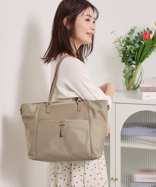 ITS'DEMO(イッツデモ)の「<人間工学>A4トート(トートバッグ・レディース・ナチュラル/グレー/ベビーピンク/ブラック・00)」の10枚目の写真