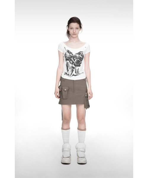 NACHE(ナチェ)の「STRAP CARGO MINI SKIRT VINTAGE BEIGE(スカート・レディース・その他・1/0)」の2枚目の写真