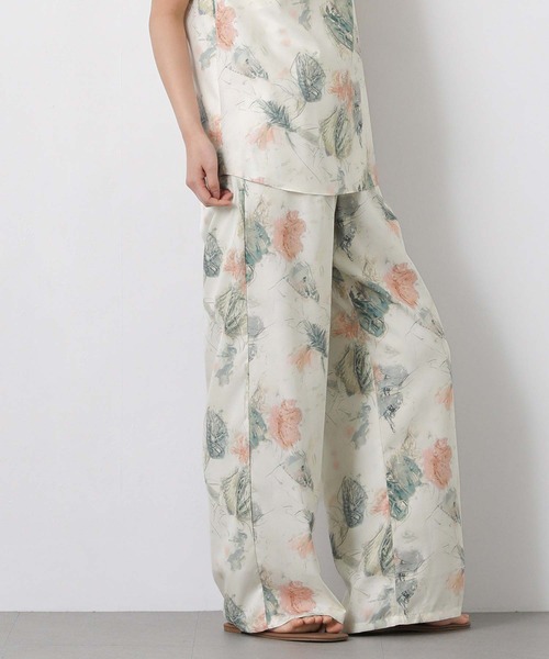 Gready Brilliant（グレディブリリアン）の「水彩柄ワイドパンツ（その他パンツ・レディース・その他・38/36）」の10枚目の写真