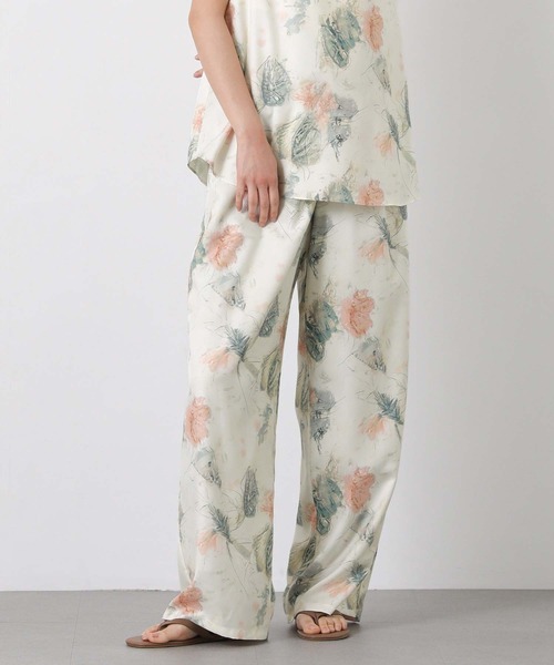 Gready Brilliant（グレディブリリアン）の「水彩柄ワイドパンツ（その他パンツ・レディース・その他・38/36）」の11枚目の写真