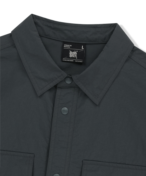 BROWNBREATH（ブラウンブレス）の「NYLON WORK SHIRTS - CHARCOAL（シャツ/ブラウス・レディース・その他・SMALL/MEDIUM/LARGE/X-LARGE）」の3枚目の写真