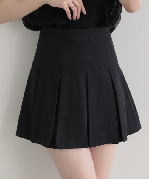 nouvellemoi（ヌーベルモイ）の「プリーツミニショートパンツ（その他パンツ・レディース・ブラウン/グレイッシュベージュ/ブラック/グレー・S/M/L）」の2枚目の写真